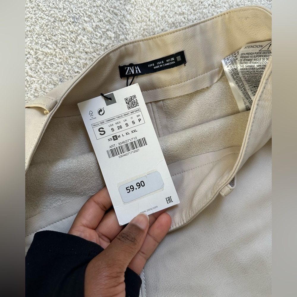 Zara Faux leather skirt